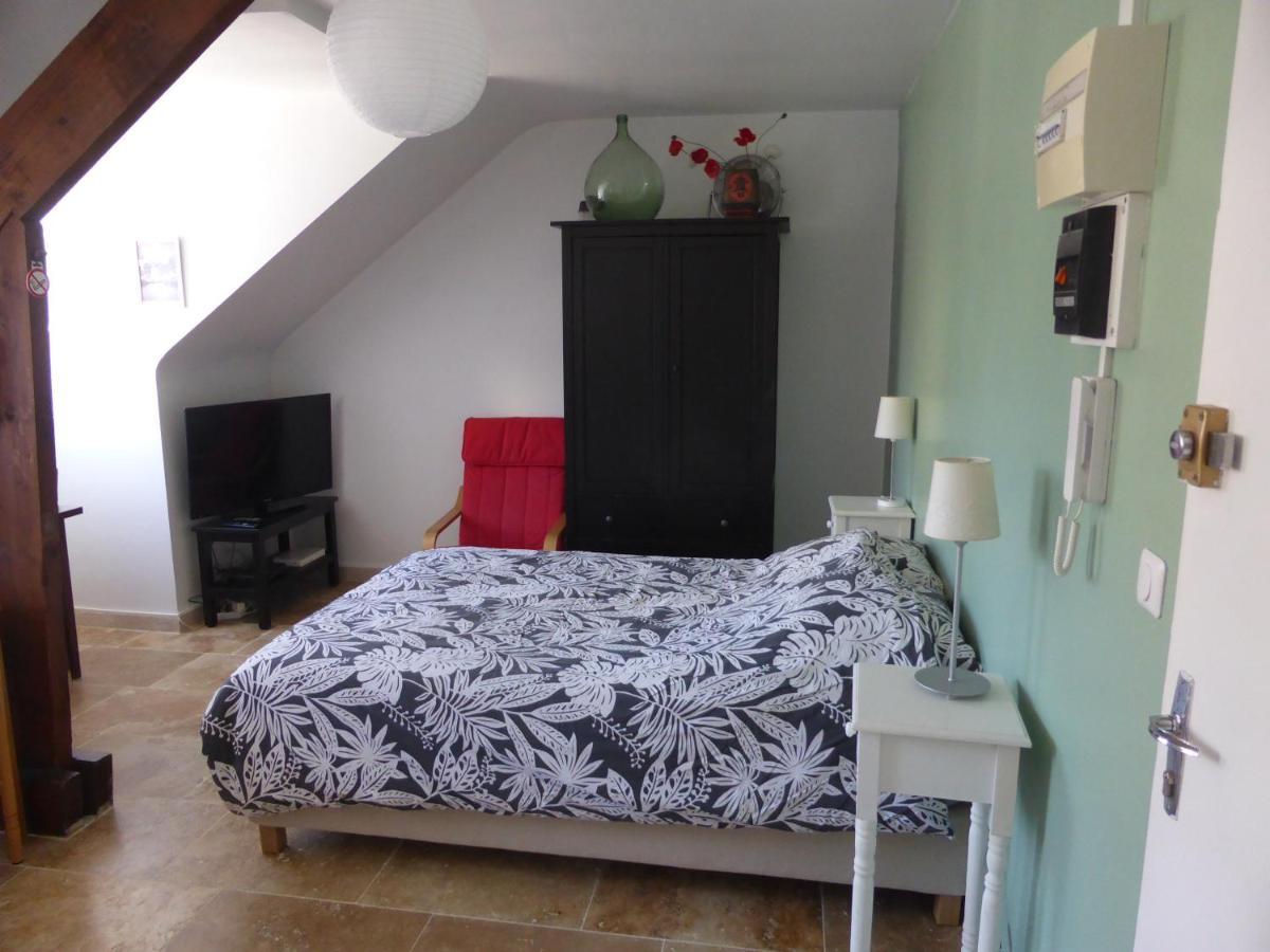 Studio Calme Au Coeur De Tours Exterior foto